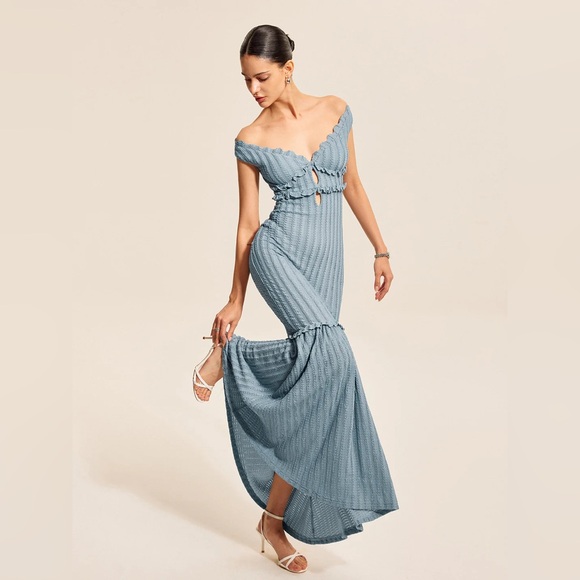 21 Off-Shoulder Ruffle Detail Dress - Picture 1 of 4
